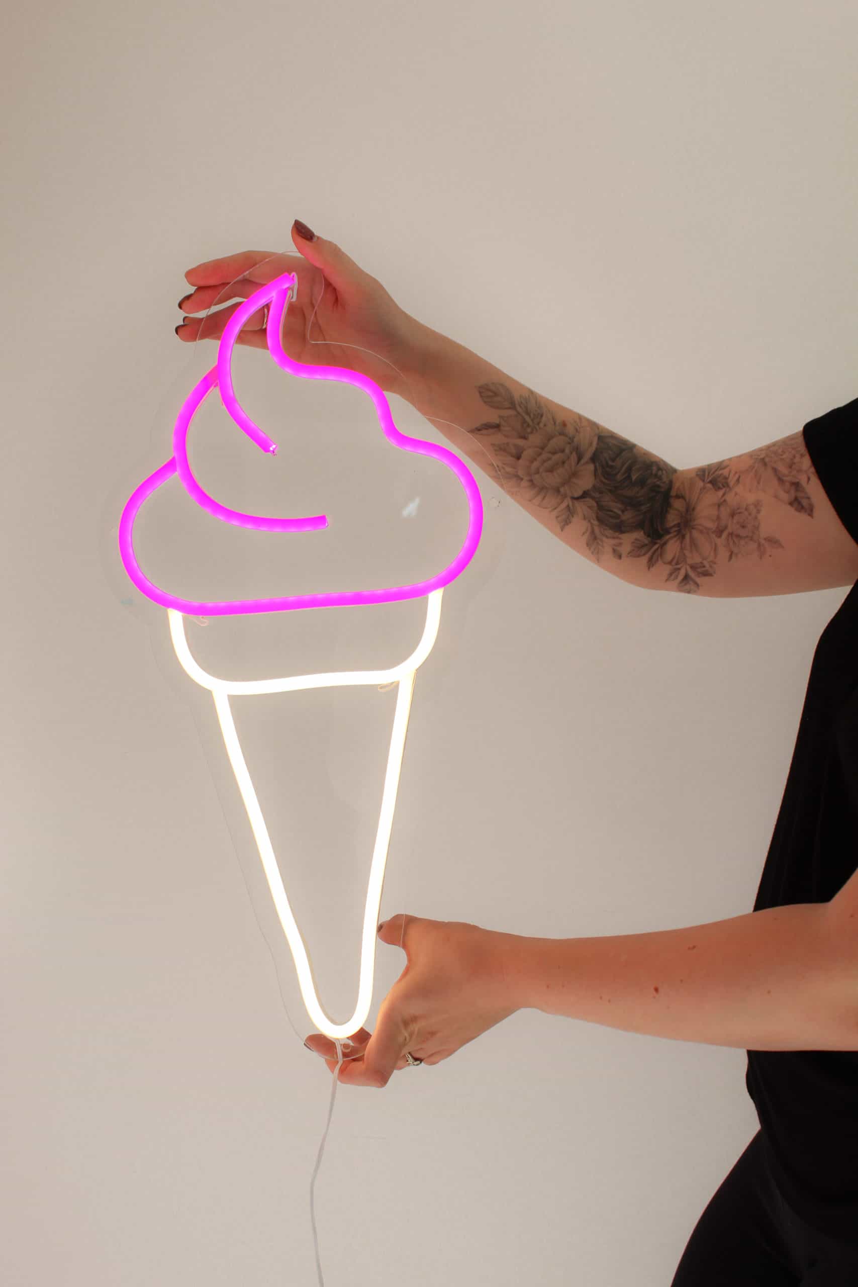 Ice Cream Cone - Mini Neon™