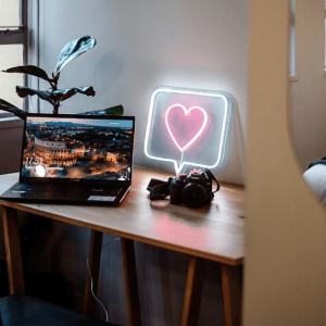 Heart Icon Mini Neon 2