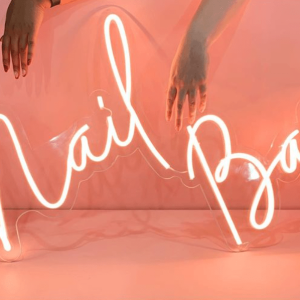 Nail Bar